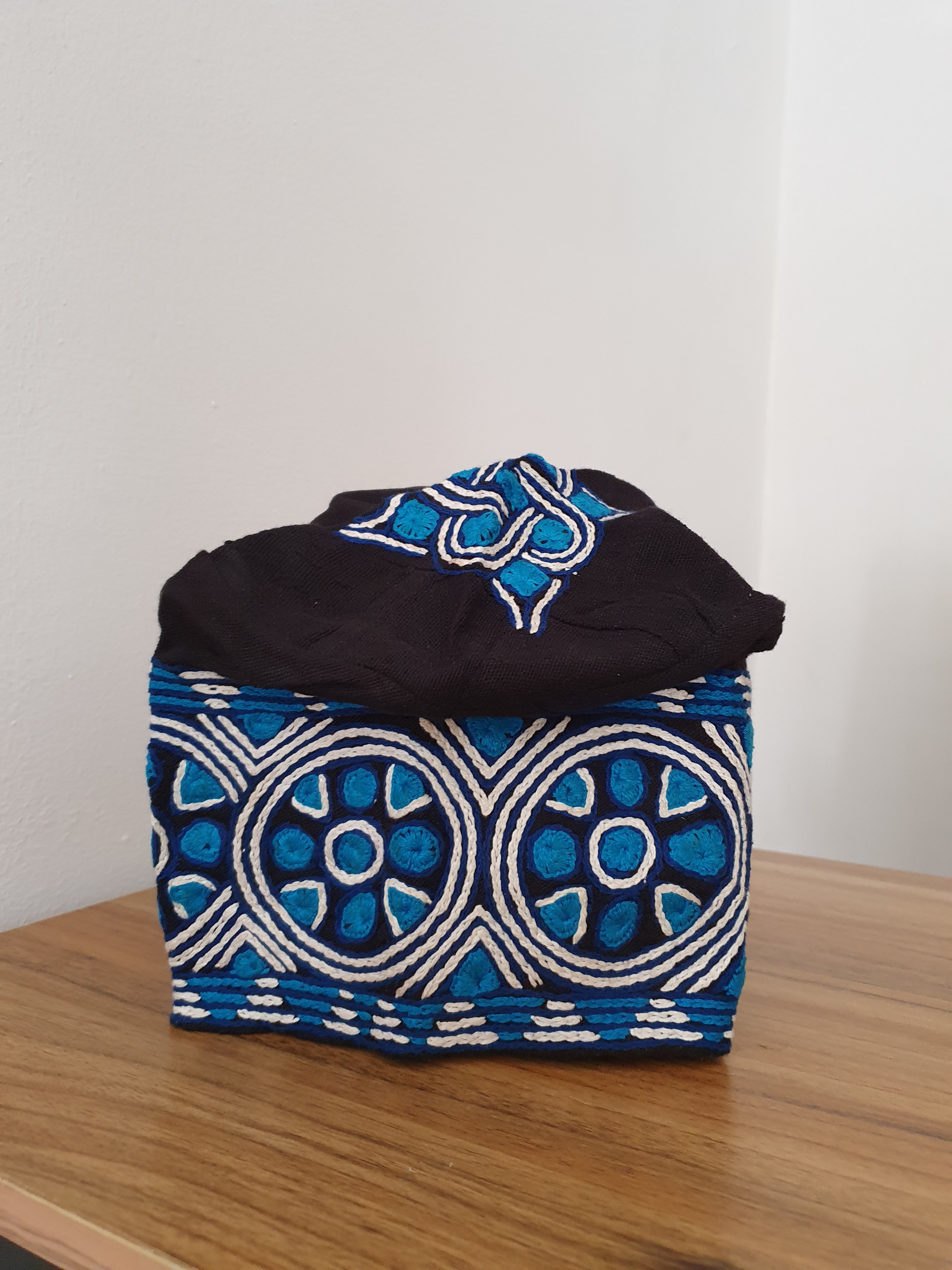 Black & Powder Blue Embroidered Ijebu Yorùbá Cap