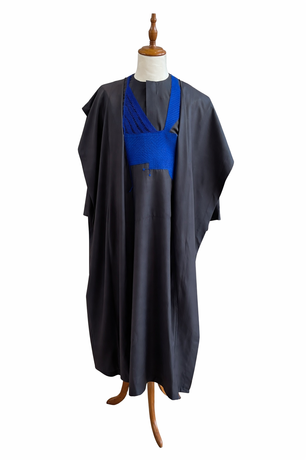 Dark blue and Royal  bkue embroidery 3 piece Jakan Mens Agbada