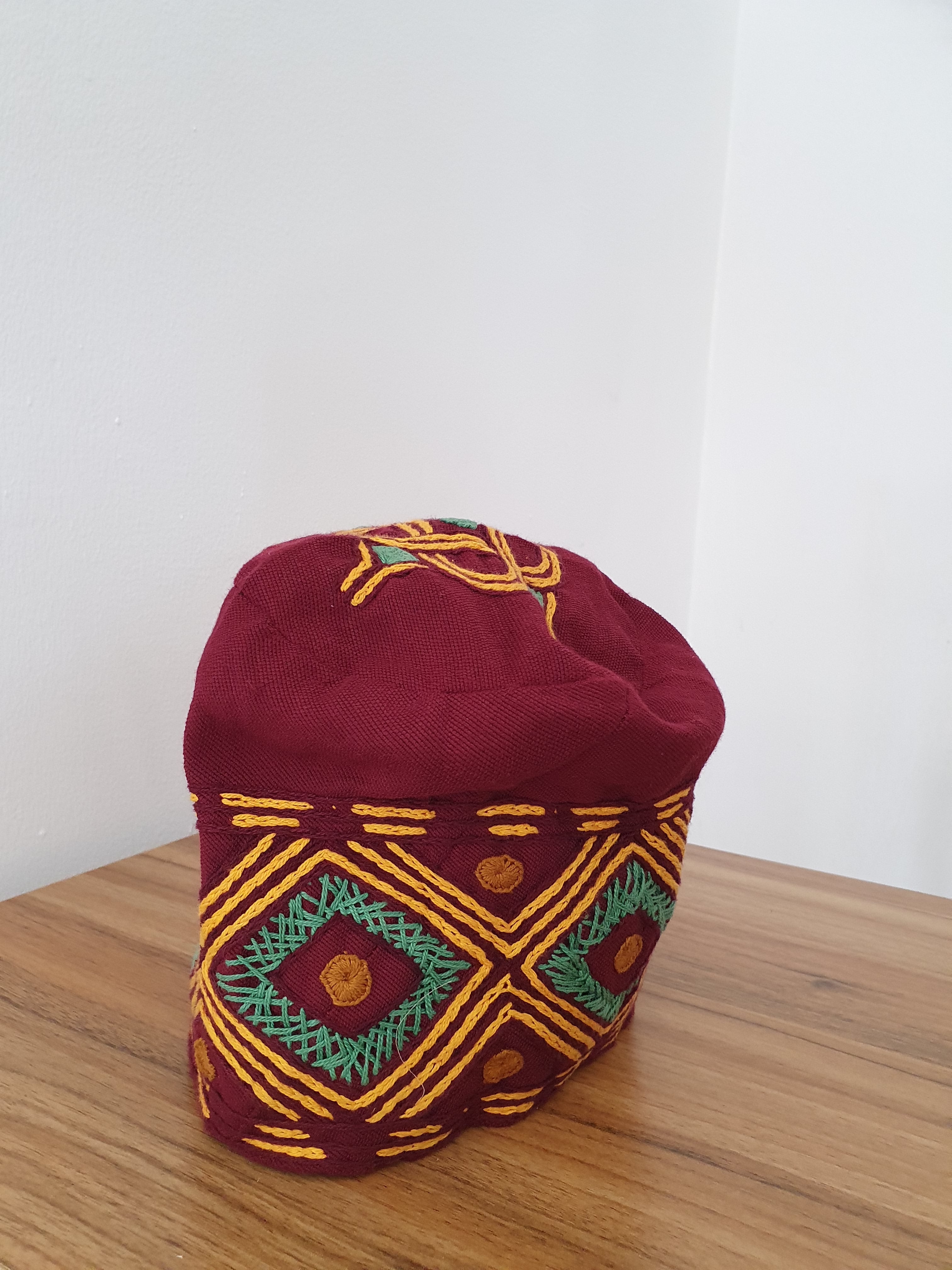 Burgundy Diamond Embroidered Aso-Oke Yorùbá Cap